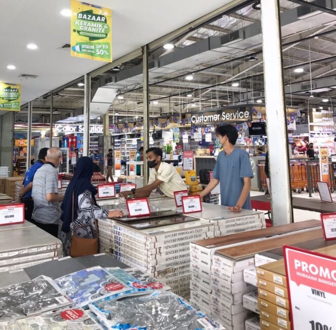 
Mitra10 Jakabaring: Ada yang Lebih Murah, Kami Ganti Selisihnya 2x Lipat