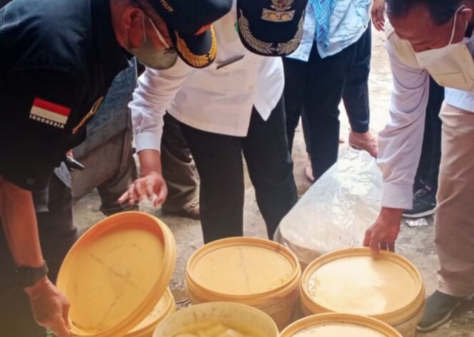 
Wawako Minta Pegawai Pabrik Tahu Diberi Pelatihan Kebersihan