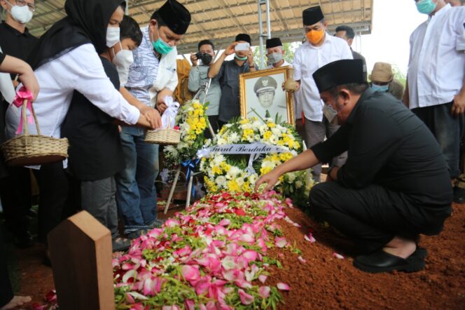 
Herman Deru: Pak Husni Sosok  Panutan yang Menginspirasi