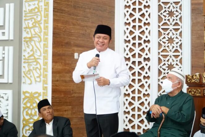 
Herman Deru Apresiasi Semangat  Warga Gotong-royong Makmurkan Masjid