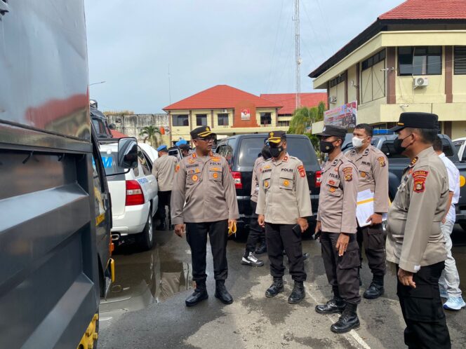 
AKBP Harissandi Lakukan Pengecekan Kendaaraan Dinas Operasional Polres Lubuklinggau