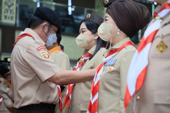 
Herman Deru: Karakter Pramuka yang Suka Menolong Harus Ditanamkan ke Generasi Muda Sumsel