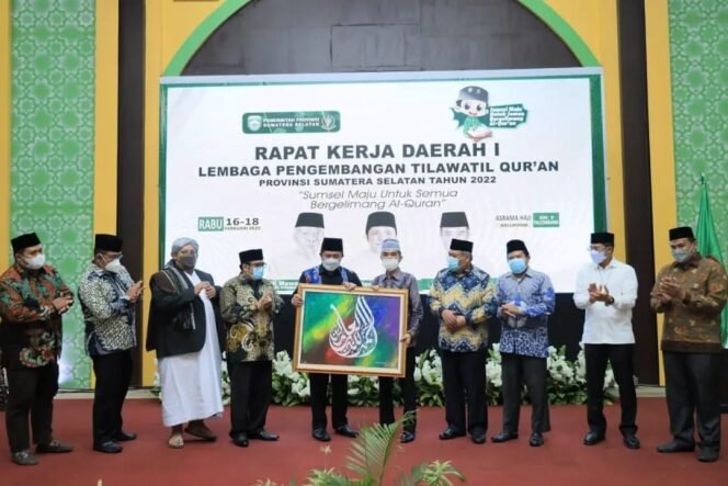
Tumbuhkan Kecintaan Terhadap Al-Qur’an, Herman Deru Dorong Rakerda LPTQ Kembangkan Potensi Syiar Islam