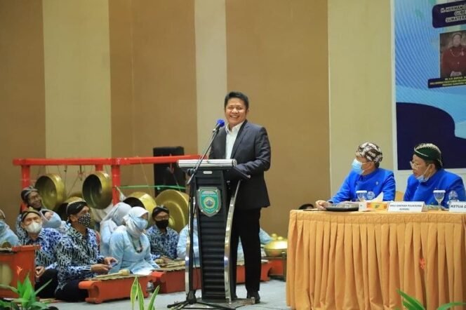 
Herman Deru Harapkan Pujasuma Jadi Benteng Peradaban dan Budaya Jawa di Sumsel