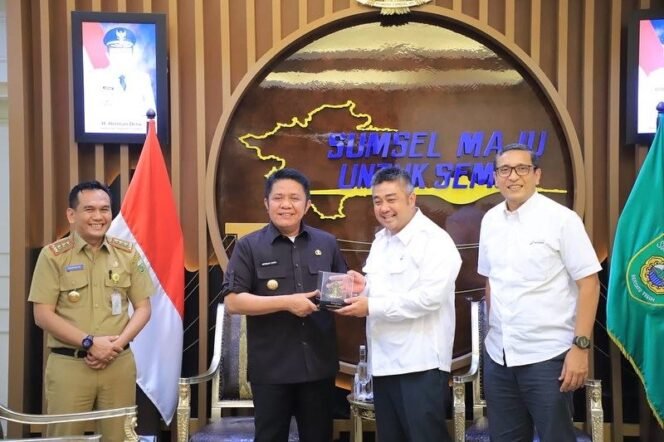 
Herman Deru: Konektivitas GSMP dengan Sumsel Mandiri Energi Efektif Kurangi Biaya Hidup Masyarakat