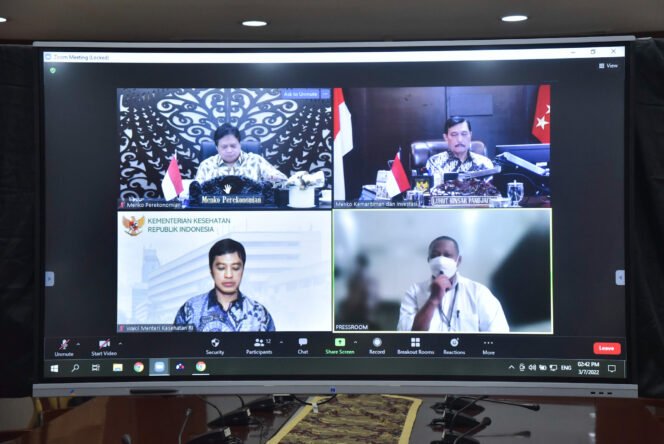 
Airlangga: Kasus COVID-19 di Luar Jawa-Bali Menurun