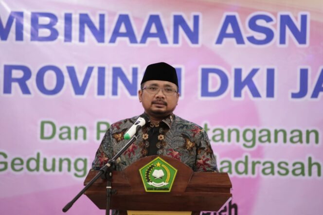 
Menag Upayakan Undang Grand Syeikh Al-Azhar dan Paus Fransiskus ke Indonesia