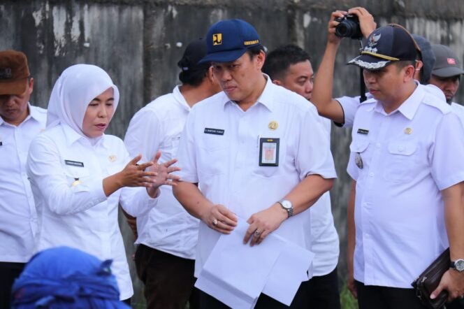 
Atasi Banjir di Permukiman, Palembang Gencarkan Normalisasi Saluran Air