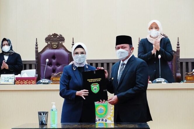 
Herman Deru Ungkap Capaian dan Realisasi Pembangunan Sumsel Pada Paripurna Penyampaian LKPJ TA 2021