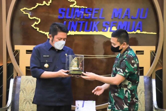 
Herman Deru-Danlanal Sinergi Jaga  Keamanan Perairan Dalam Rangka Pertahankan Sumsel Zero Konflik