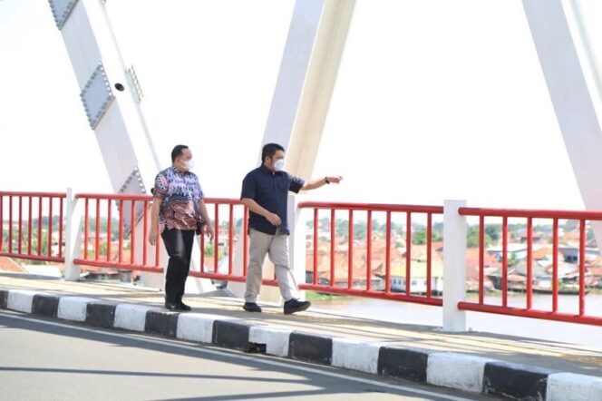 
Urai Kemacetan Musi VI Palembang, Herman Deru Targetkan  Pembangunan Jalan Musi VI-KH Wahid Hasyim Rampung Tahun Ini