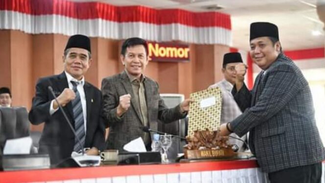 
					Rapat Paripurna DPRD OI dengan Prokes Ketat
