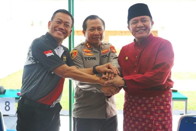 
					Herman Deru Gandeng Forkopimda Gelar Kejuaraan Menembak