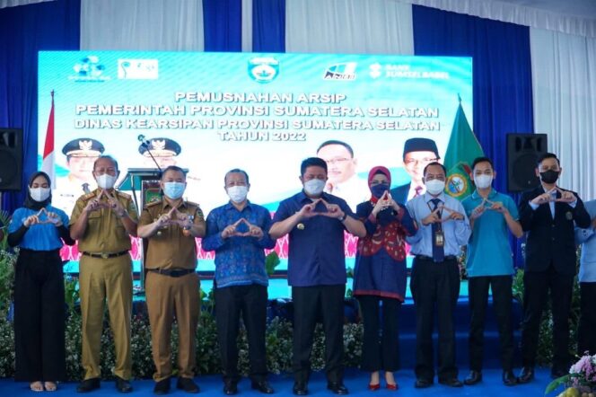 
Herman Deru Intruksikan OPD Terus  Upgrade Pengelolan Arsip Dengan Teknologi Digitalisasi