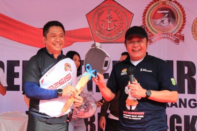 
					FORNAS Bertepatan Dengan HUT Bhayangkara ke 76, Herman Deru: Ini Momen Spesial