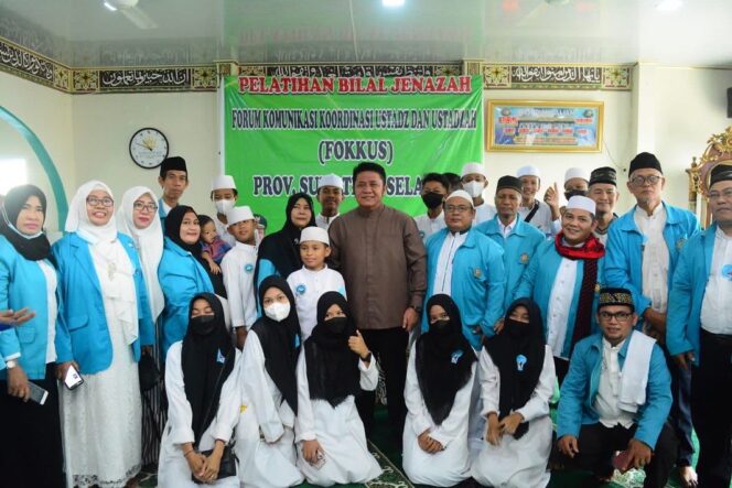 
Herman Deru Apresiasi Gagasan FOKKUS  Ajarkan Tata Cara Pengurusan Sesuai Syariat Islam 