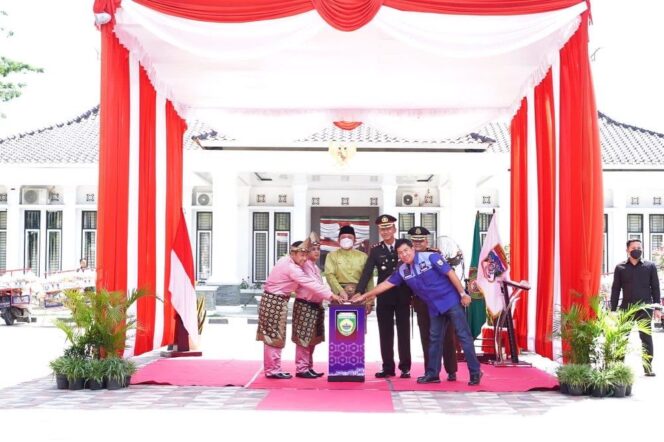 
					Resmikan Kantor Bupati Muratara, Herman Deru: Ini Episentrum Pelayanan Kemasyarakat