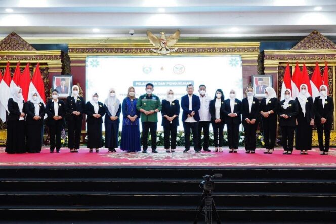 
Herman Deru: Event Fornas Ajang Pembuktian PERWOSI Berikan Pendampingan Bagi Para Atlet Wanita