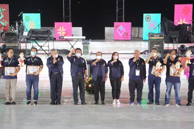 
Sumsel Juara Umum Fornas VI, Sukses Jadi Tuan Rumah Sukses Dalam Prestasi