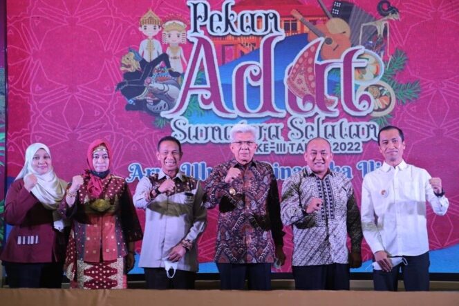 
					Mawardi Yahya Harapkan Pekan dan Sriwijaya Travel Fair 2022 Jadi Ajang Promosi Kekayaan Seni Budaya Sumsel