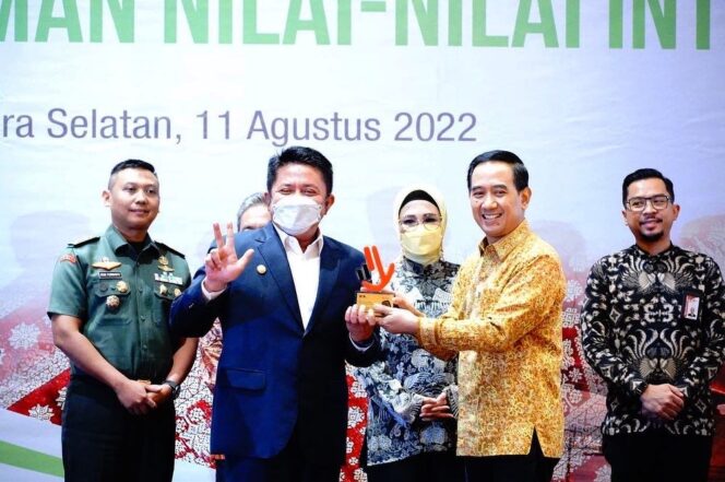 
					Herman Deru Bakal Gencarkan Bimtek Keluarga Antikorupsi Keseluruh Desa di Sumsel