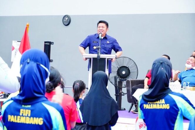 
					Herman Deru Libatkan Pengprov PTMSI Kebangkan Olahraga Tenis Meja Diberbagai Tingkatan Sekolah di Sumsel