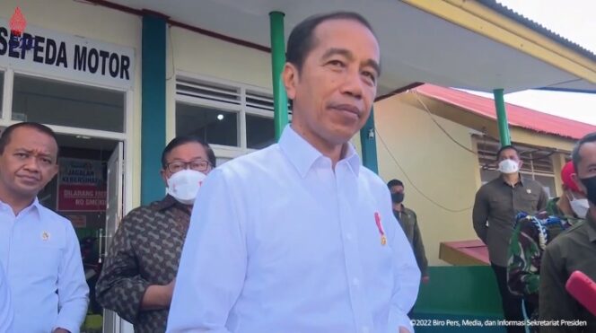 
					Presiden Pastikan Penyaluran Bantuan Subsidi Upah Terus Dipercepat