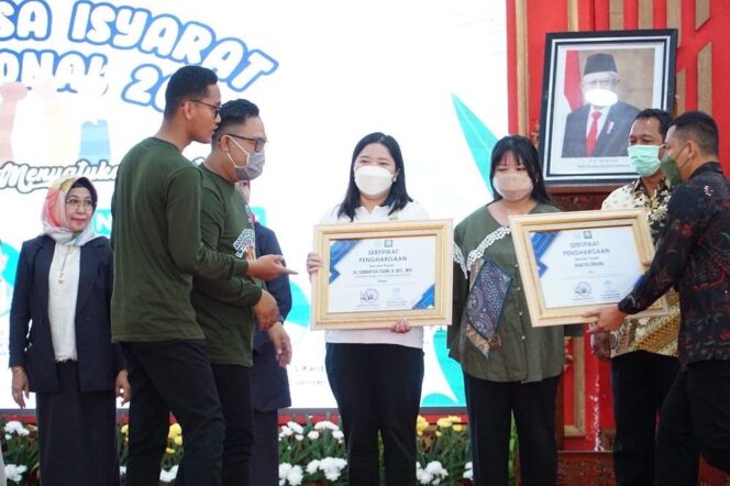 
					Gerkatin Akui Herman Deru Sebagai Kepala Daerah Peduli Bahasa Isyarat