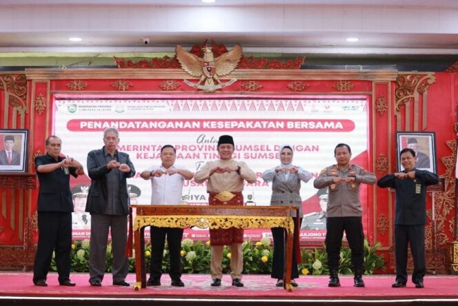 
Pemprov Gandeng Kajati Sumsel Tuntaskan Semua Aset Milik Daerah yang Bermasalah