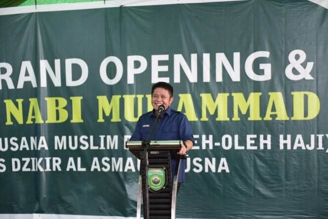 
Herman Deru Apresiasi Taqwa Travel Tulus Melayani Masyarakat