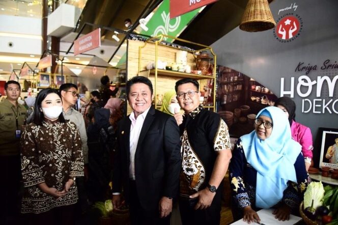 
					Herman Deru Motivasi Dekranasda  Kabupaten/kota, Maksimalkan Pendampingan Bagi Pelaku UMKM
