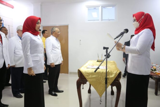 
					Lantik Kepengurusan PMI Lubuklinggau, Feby Deru: PMI Terus Komitmen Jalankan Misi Kemanusiaan