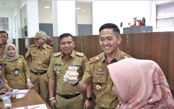
					Ratusan Pegawai Diskominfo Palembang Ikuti Tes Urine