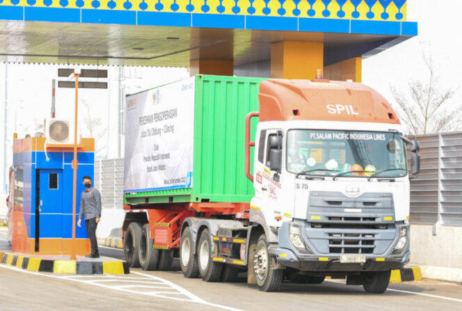
					Naik 54 Persen, Investasi Sektor Manufaktur Lampaui Rp365 Triliun