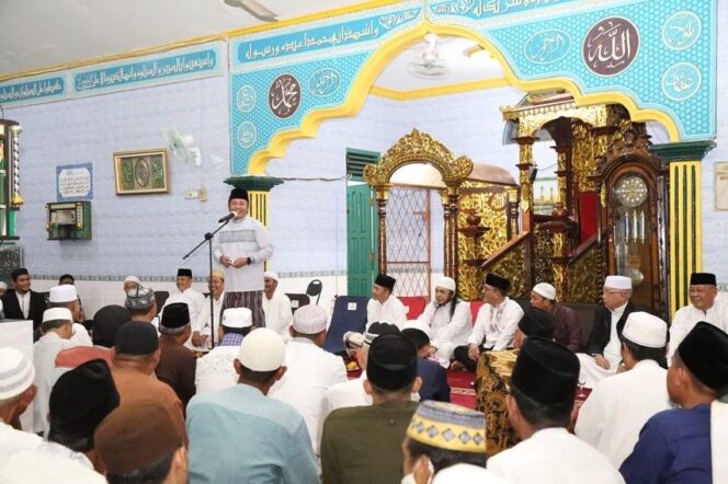 
Maulid Nabi, Herman Deru: Bentuk Kecintaan Dengan Meneladani Sifat Rasullulah 