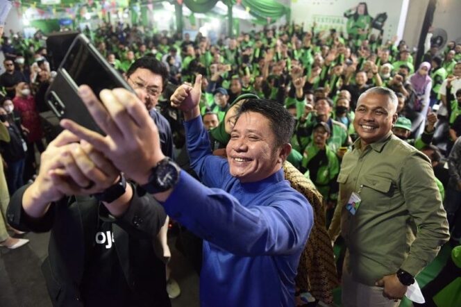 
					Herman Deru Apresiasi Gojek Terus Berinovasi Berikan Kemudahan Untuk Masyarakat 