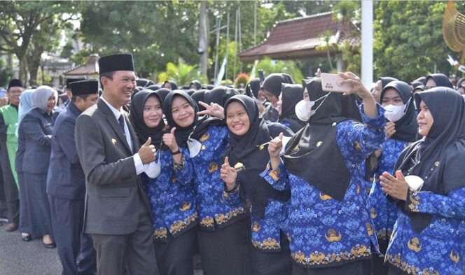 
907 ASN Pemkot Palembang Diambil Sumpah Janji