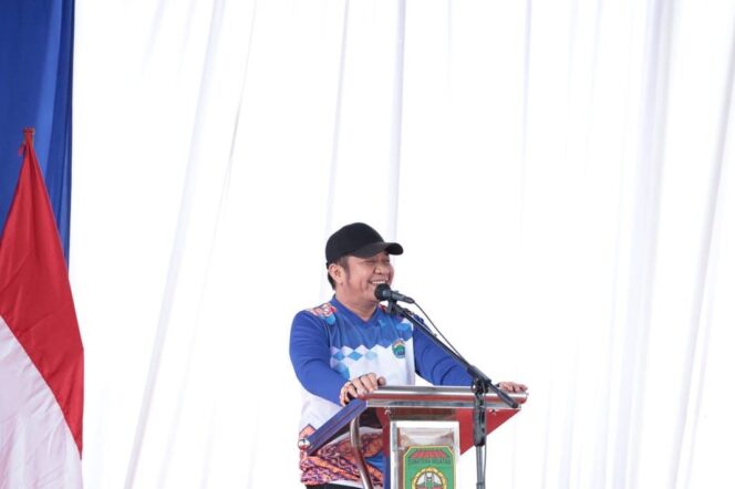 
Herman Deru Bangga 12 Sekolah di Sumsel Raih Penghargaan Adiwiyata dari Kementerian LHK