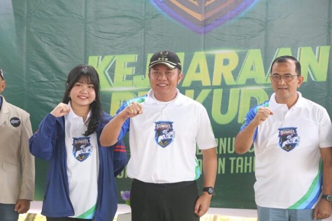 
					Buka Kejuaraan Berkuda Piala Gubernur,  Herman Deru Terus Beri Support Untuk Prestasi Atlet Berkuda Sumsel