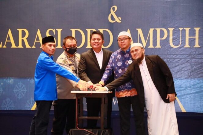 
Launching Bin Bilal Tour and Travel, Herman Deru Ingatkan Soal Pelayanan dan Kepercayaan 