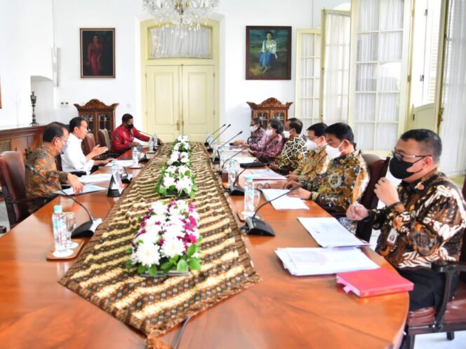
					Pemerintah akan Anugerahkan Gelar Pahlawan Nasional kepada Lima Tokoh