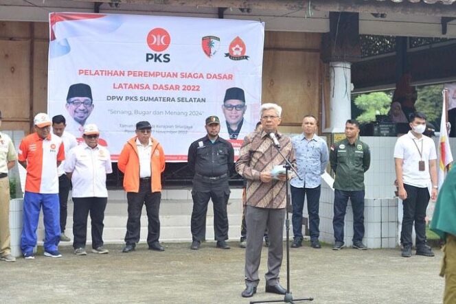 
Mawardi Yahya Yakin Kader PKS Dapat Lahirkan Gagasan Kreatif Mendorong Pembangunan Sumsel