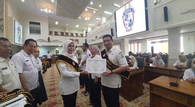 
Fitrianti Dilantik Jadi Kakak Genre, Siap Perangi Seks Bebas