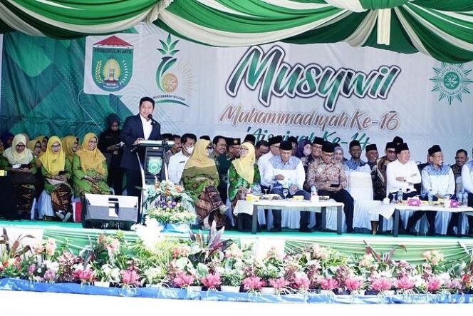 
Herman Deru Apresiasi Muhammadiyah Aktif Cerdaskan Bangsa dan Berikan Layanan Kesehatan Masyarakat