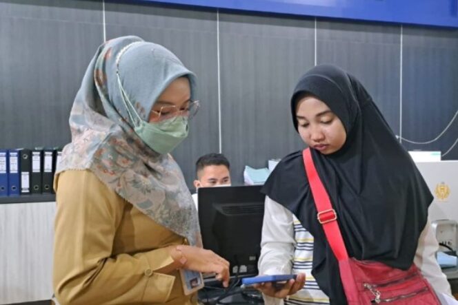 
Begini Cara Mengurus KTP Elektronik yang Rusak atau Hilang di MPP Palembang