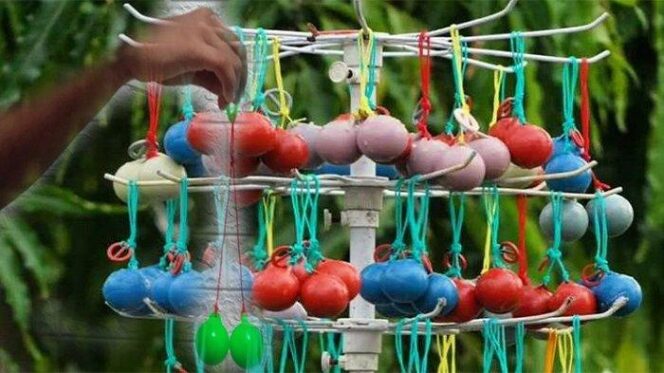 
Disdik Palembang Keluarkan Edaran, Larang Siswa Bawa Lato-Lato ke Sekolah