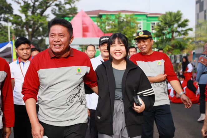 
Peringati HUT PPNI ke-49, Herman Deru: Tetaplah Melayani dengan Ramah