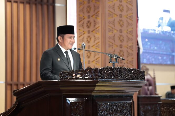 
					Sampaikan LKPJ, Herman Deru Paparkan Keberhasilan Pembangunan Sumsel