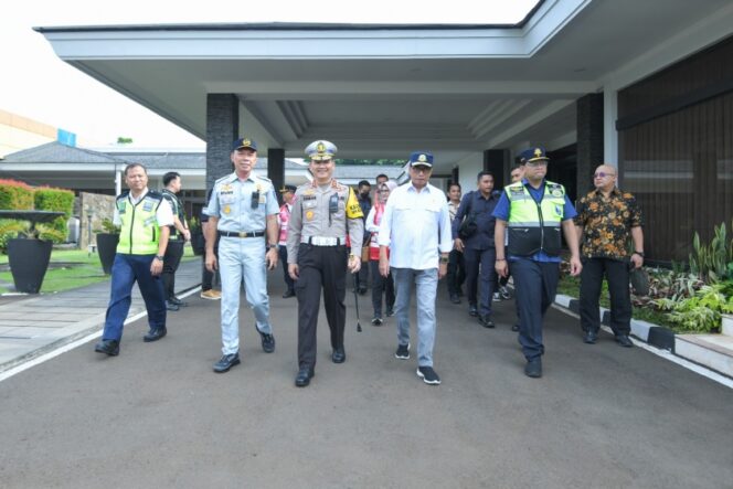 
Polri Apresiasi Mudik 2023 Aman dan Lancar