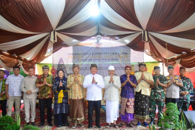 
Herman Deru Ajak Semua Umat Lintas Agama Tetap Kompak Dukung Pembangunan Sumsel